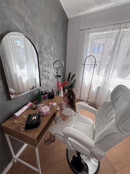 Piata Dorobanti, ideal investitie! Vanzare garsoniera  total renovata, in bloc mic